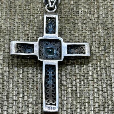 LOT 20 - Sterling Silver Cross Pendant