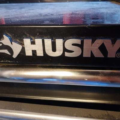 HUSKY BLACK FOUR DRAWER TOOLBOX ON CASTORS