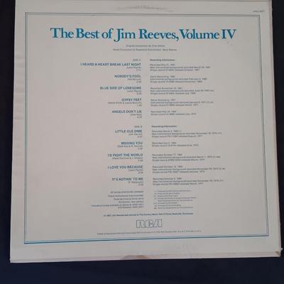 Jim Reeves - Vinyl Record Albums LP Record - Distant Drums - Good n' Country & More