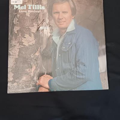 Mel Tillis - Vinyl Record Albums LP Record collection