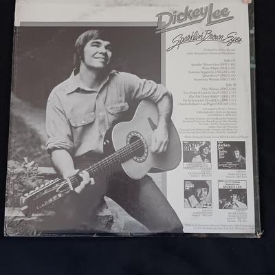 Dicky Lee -Vinyl Record Albums LP Record Trio