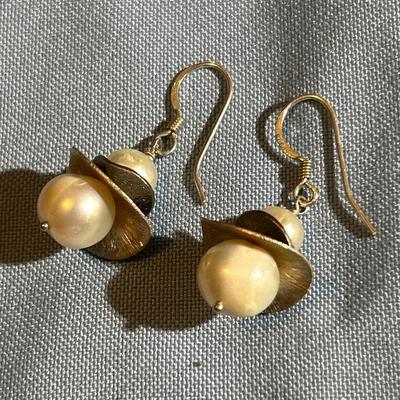 Sterling, silver freshwater pearl, modern design