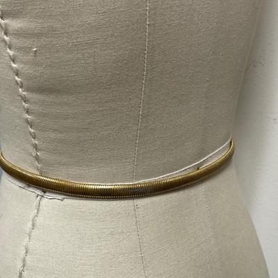 Vintage Gold Band with Medallion Stretch Belt women's size 8-10 M