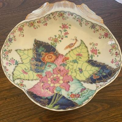 Mottahedeh Hand Painted Metropolitan Museum Of Art Tabacco Leaf Bowl