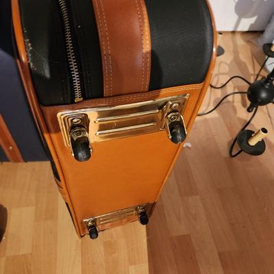 lot of 3 Suit Cases Luggage Samonite Jaguar