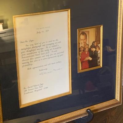 Patricia Nixon Signed Letter W Accompanying Photo