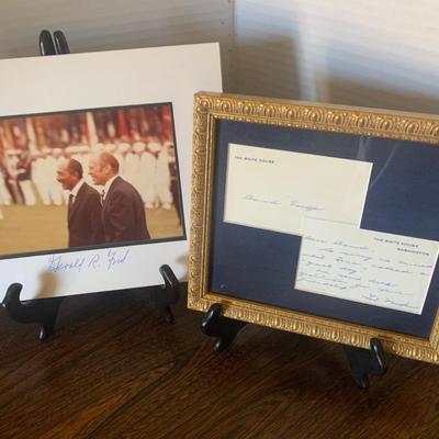 Gerald Ford / Pat Nixon Autographs