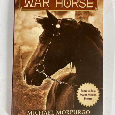 Paperback Book Pair: Call of the Wild and War Horse
