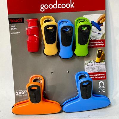 Kitchen Gadgets= Food Bag clips