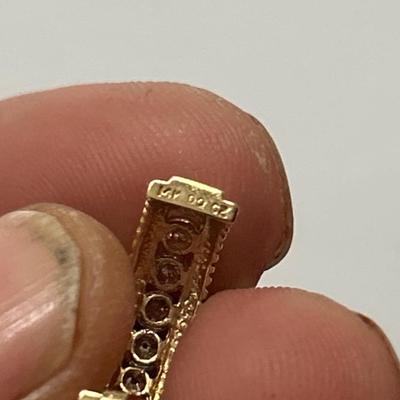 14k Gold Jewelry Lot 22.7 grams & 4 grams of 10k, Earings, Necklace, & Pins