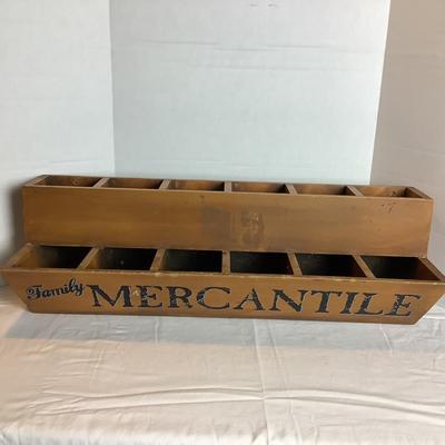 362 Vintage Family Mercantile 12 Section Advertising Organizer