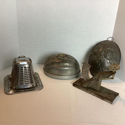 366 Vintage Metal Kitchen Lot