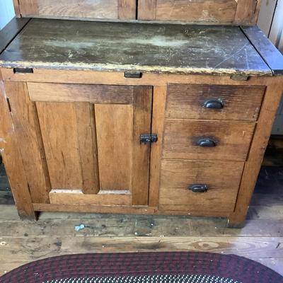 371 Antique Oak Stepback 2-piece Kitchen Cupboard