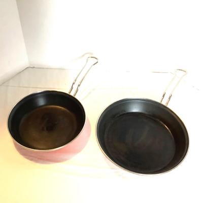 377 Set of 2 Vitrex Gourmet Pans 8" & 10"