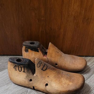Antique Wood Shoe Molds