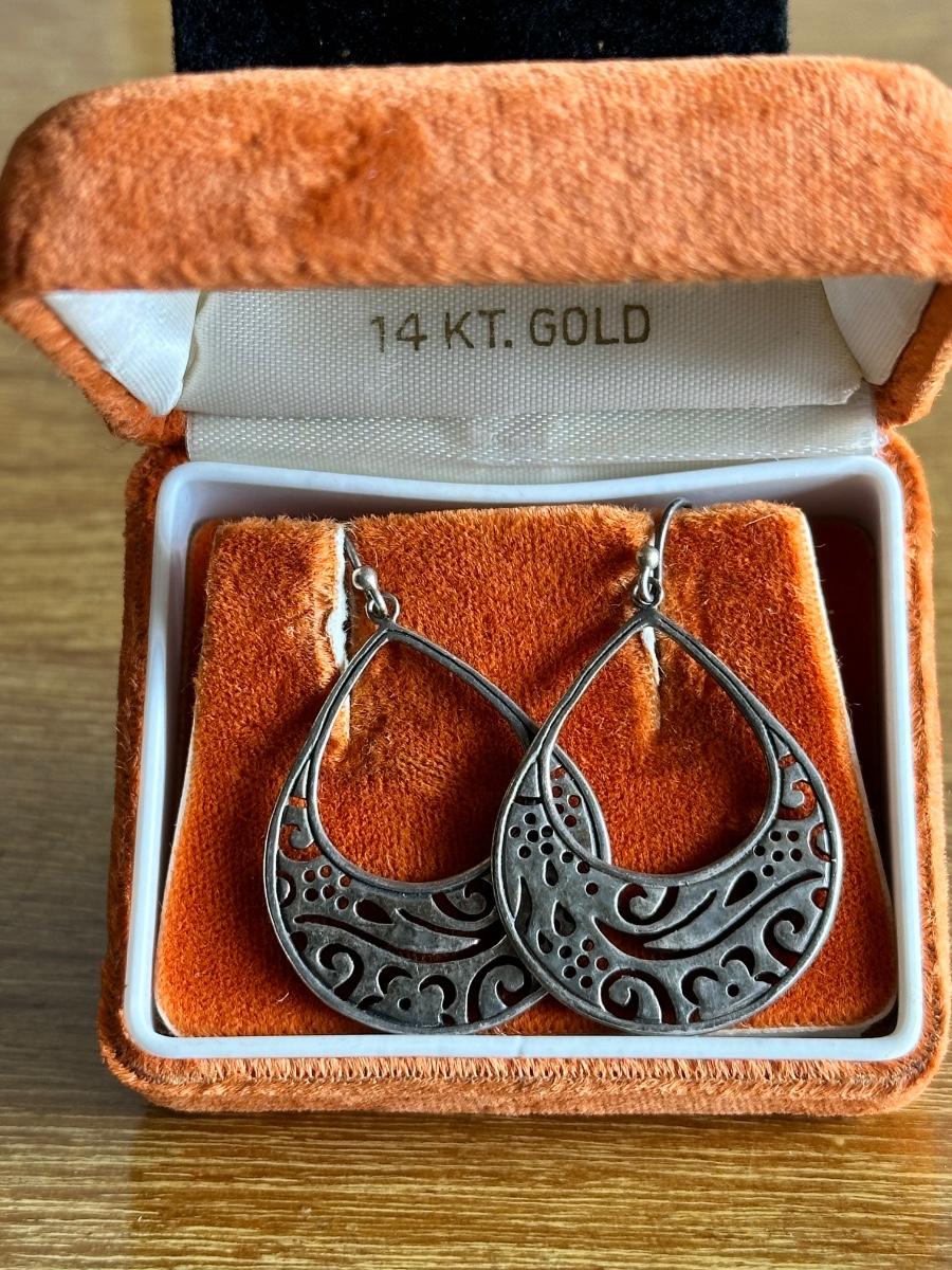 Silpada crescent sale drop earrings