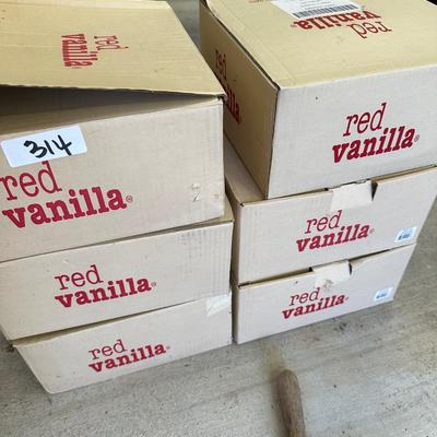 Red Vanilla Summer Sun Dish Lot