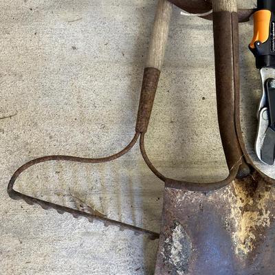 Yard Tool Lot