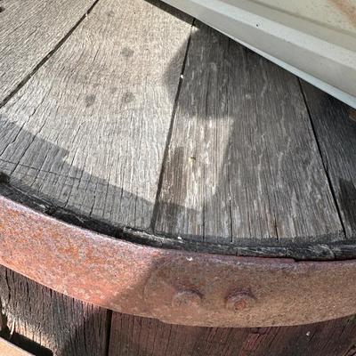 Whiskey barrel lot