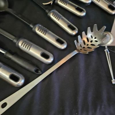 Kitchen Gadgets and Utensils (K-DW)
