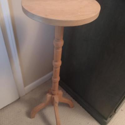 Natural Wood Finish Plant Stand