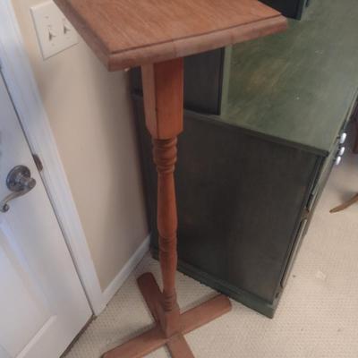 Solid Wood Square Top Fern Stand