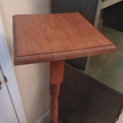 Solid Wood Square Top Fern Stand
