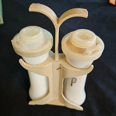 Vintage Bread Box, Aprons, Gadgets and More (K-DW)