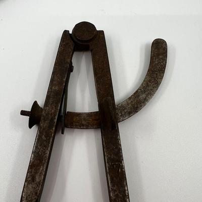 N433 Lot of Antique Calipers