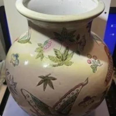 Vintage Large 12" Tall Macau Style Butterfly Vase in VG Preowned Condition.