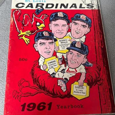 1961 St. Louis cardinals official souvenir yearbook