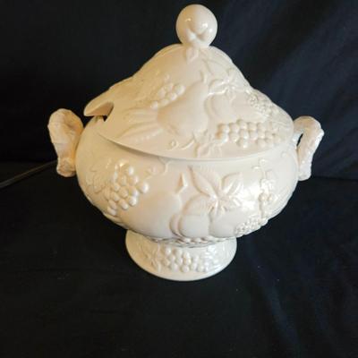 Akron Electric Soup Tureen & West Bend Electric Bean Pots (K-DW)
