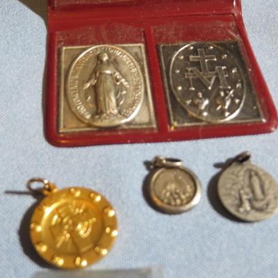 Catholic Religious Rosery and Cross Lot - Estate Jewelry Lot