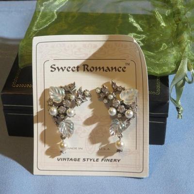 Sweet Romance Earrings