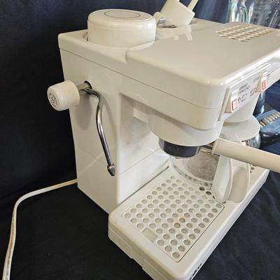 Salton Espresso/Cappuccino/Coffee Maker, Hamilton Beach Blender, & More (K-DW)