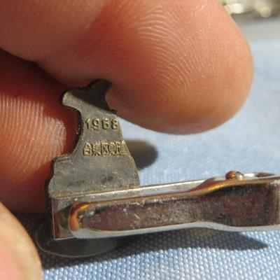 Cufflinks - Lot of Cufflinks all seen in photos.