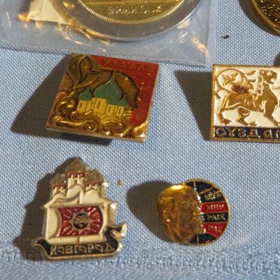 Estate lot - Russian Pins - Marine Tokens / Medals -