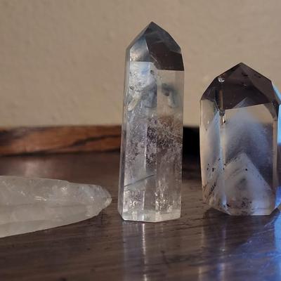 (3) Crystals
