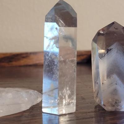 (3) Crystals