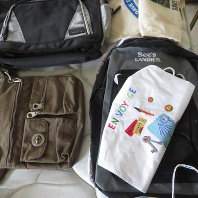 Handbags & Purse Lot - All seen on bed