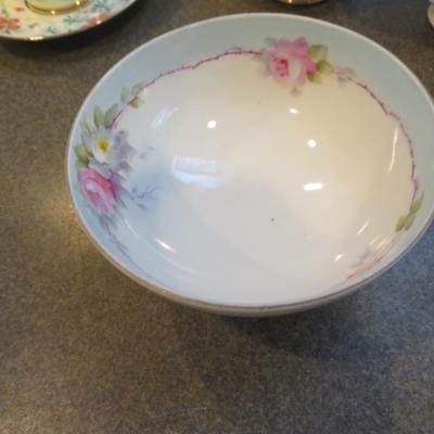 Cup & Saucer / Creamer & Sugar - Estate Porcelain lot