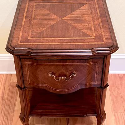 LANE FURNITURE ~ Inlaid Mahogany Side Table