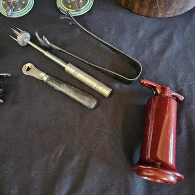 Wine and Cocktail Accessories (K-DW)