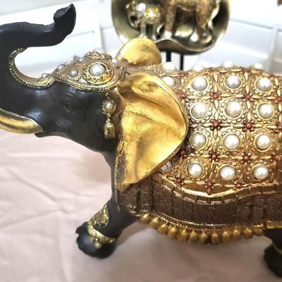 6 Elephant Statues