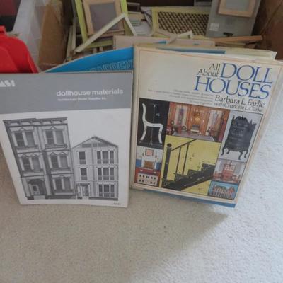 Dollhouse Furniture & Miniatures - Rare Estate Find - Amazing Lot, Must See - Everything seen in photos.