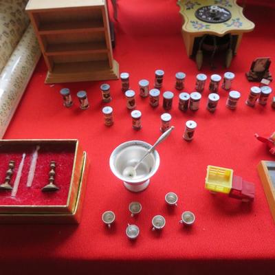 Dollhouse Furniture & Miniatures - Rare Estate Find - Amazing Lot, Must See - Everything seen in photos.