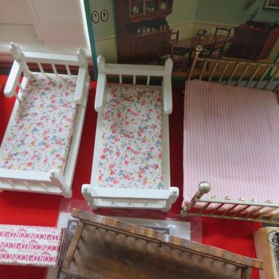 Dollhouse Furniture & Miniatures - Rare Estate Find - Amazing Lot, Must See - Everything seen in photos.