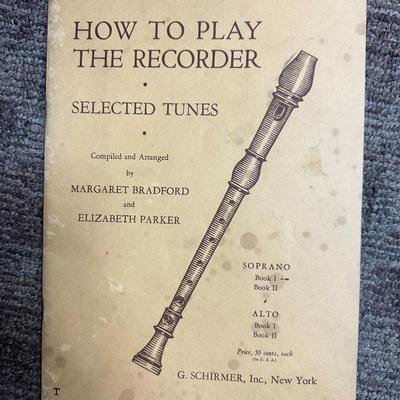 Johannes Adler Magnamusic Recorder and how to play booklet