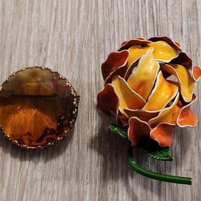 (2) Vintage Brooches