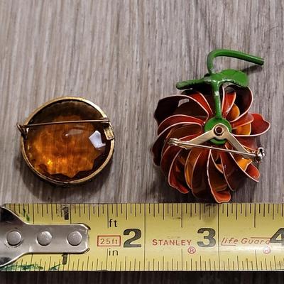 (2) Vintage Brooches